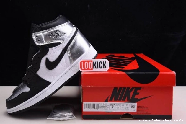 Official Maikesneakers JORDAN WMNS 1 SILVER HIGH CD0461-001 OG TOE AIR 0717